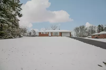 1886 Winding Trail, Springfield, OH 45503 - Photo 3