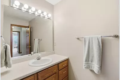 82 N Countryside Drive, Troy, OH 45373 - Photo 43