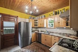 425 W Franklin St, Troy, OH 45373 - Photo 9