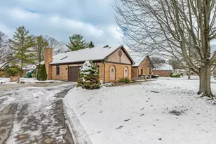 3985 Shagbark Ln, Dayton, OH 45440 - Photo 41