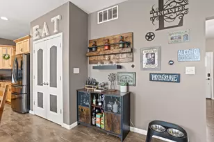 2332 Kiowa Ct, Piqua, OH 45356 - Photo 17