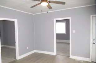 227 NW E St, Richmond, IN 47374 - Photo 9