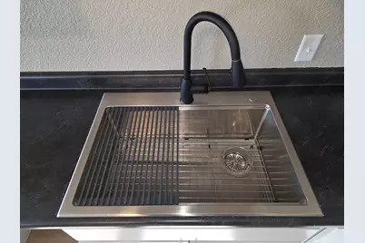 226 E Main Street, Union City, OH 45390 - Photo 5