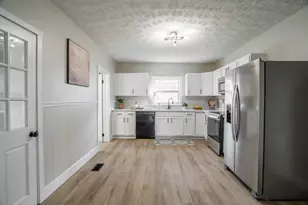 115 Vine St, Ludlow Falls, OH 45339 - Photo 7