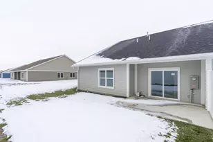 1756 Creekside Ct, Sidney, OH 45365 - Photo 7