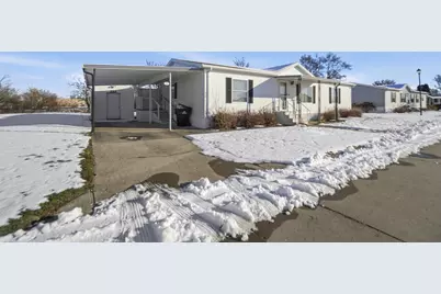 1400 S Clay Street #17, Delphos, OH 45833 - Photo 3