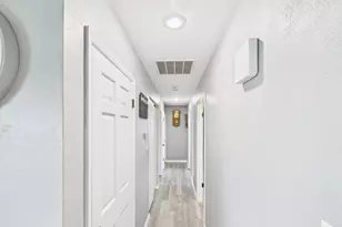 5826 Cedarwood Dr, Lewisburg, OH 45338 - Photo 11