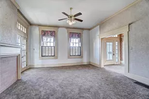 405 E Spring St, Saint Marys, OH 45885 - Photo 9