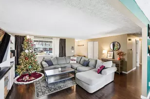 6033 Leycross Dr, Dayton, OH 45424 - Photo 9