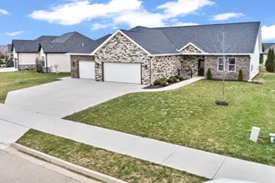 1050 Rosenthal Dr, Troy, OH 45373 - Photo 3