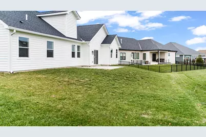 1050 Rosenthal Drive, Troy, OH 45373 - Photo 21