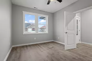 940 Rosenthal Dr, Troy, OH 45373 - Photo 7