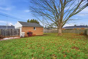 1910 Delmar Dr, Springfield, OH 45503 - Photo 39