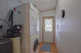 427 Alisha Ln, Fairborn, OH 45324 - Photo 9