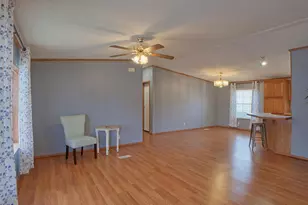 427 Alisha Ln, Fairborn, OH 45324 - Photo 3