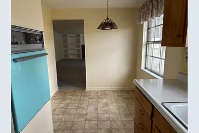 3607 Twinbrook Lane, Dayton, OH 45429 - Photo 9