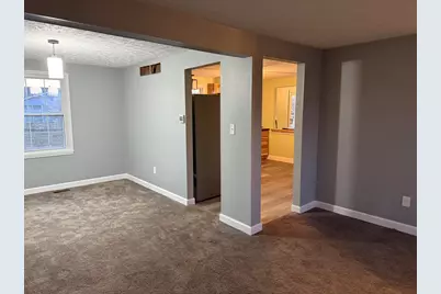 1821 Wilshire Drive, Piqua, OH 45356 - Photo 9