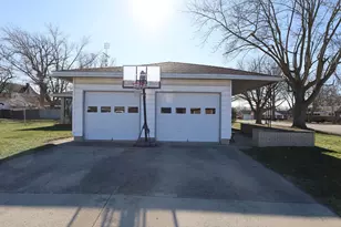 401 Gwendolyn St, Fort Recovery, OH 45846 - Photo 15