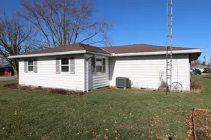 401 Gwendolyn St, Fort Recovery, OH 45846 - Photo 7