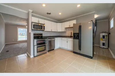 401 Kings Chapel Drive, Troy, OH 45373 - Photo 7