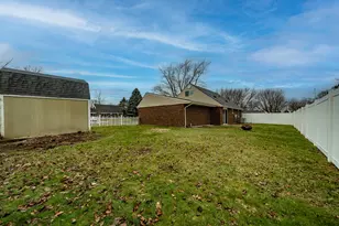 401 Kings Chapel Dr, Troy, OH 45373 - Photo 31