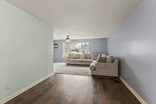 861 S Gardner Rd, Dayton, OH 45429 - Photo 13