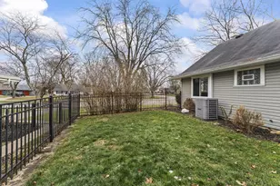 861 S Gardner Rd, Dayton, OH 45429 - Photo 37