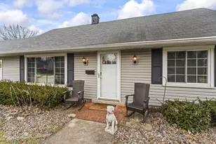 861 S Gardner Rd, Dayton, OH 45429 - Photo 5