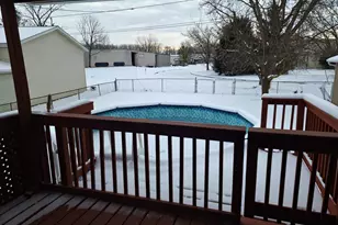 1729 Hocker Ave, New Carlisle, OH 45344 - Photo 7