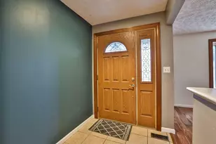 6115 Detrick Rd, Tipp City, OH 45371 - Photo 5