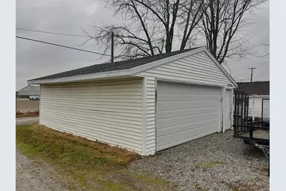 306 W Plum Street, Wapakoneta, OH 45895 - Photo 43