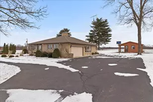 528 County Road 32, Bellefontaine, OH 43311 - Photo 5