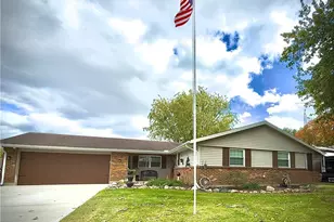 96 Eastwood Dr, Springfield, OH 45504 - Photo 1