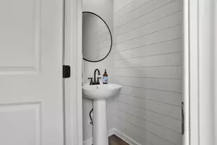 1898 Charles Ct, Dayton, OH 45439 - Photo 43