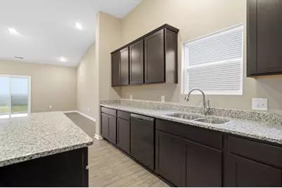 4016 Chakeres Avenue, Springfield, OH 45505 - Photo 15