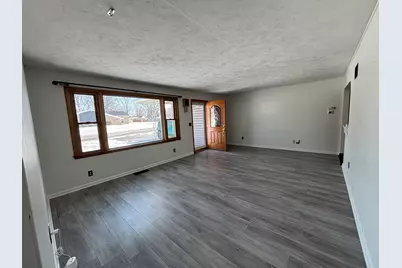 101 Island Avenue, Jackson Center, OH 45334 - Photo 5