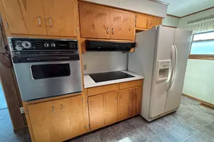 101 Island Ave, Jackson Center, OH 45334 - Photo 11