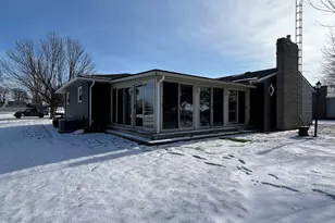 101 Island Ave, Jackson Center, OH 45334 - Photo 31