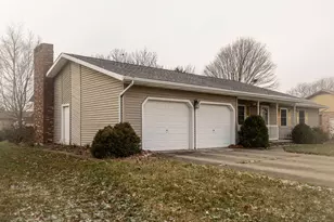 1409 James Dr, Celina, OH 45822 - Photo 5