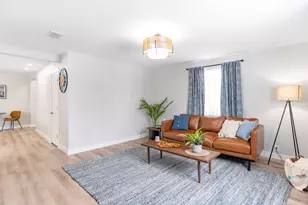 105 W North St, Anna, OH 45302 - Photo 7