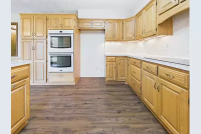 126 Royal Oak Drive, Greenville, OH 45331 - Photo 11