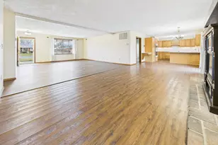 126 Royal Oak Dr, Greenville, OH 45331 - Photo 7