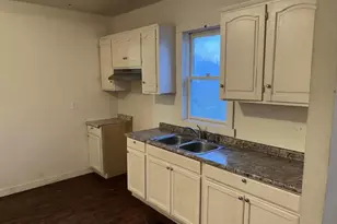 1618 W Pleasant St, Springfield, OH 45505 - Photo 7