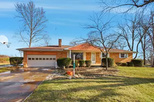 2746 Northbourne Dr, Springfield, OH 45506 - Photo 3