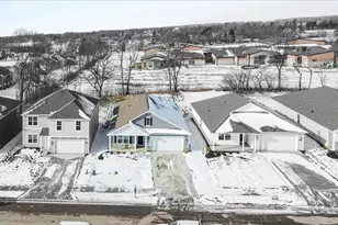 1017 Sherwood, Bellefontaine, OH 43311 - Photo 43