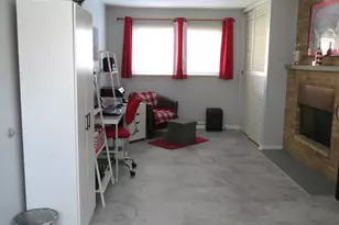 309 Hillcrest Ct, Sidney, OH 45365 - Photo 9