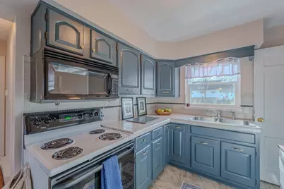 308 E Dorothy Lane, Kettering, OH 45419 - Photo 7