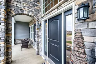 1008 Haverhill Dr, Troy, OH 45373 - Photo 5