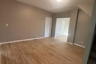 115 S Vine St, Van Wert, OH 45891 - Photo 5