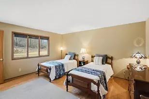 2951 Archer Ln, Springfield, OH 45503 - Photo 13